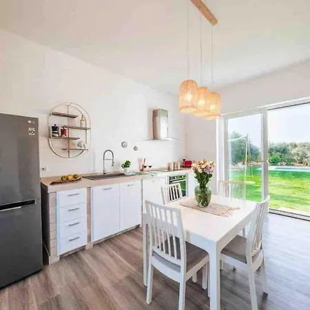 Villa Modern Trulli With A Beautiful New Pool *