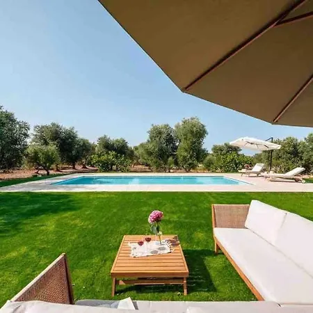 Modern Trulli With A Beautiful New Pool Villa Ceglie Messapica