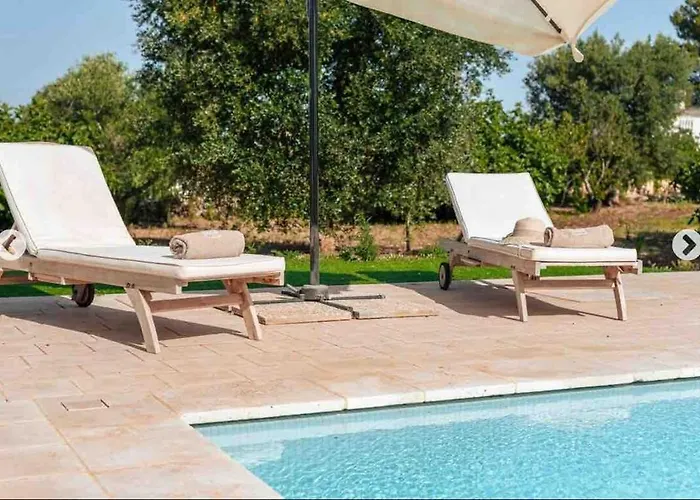 Modern Trulli With A Beautiful New Pool チェーリエ・メッサーピカ