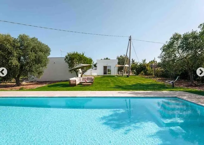 Modern Trulli With A Beautiful New Pool ヴィラ *